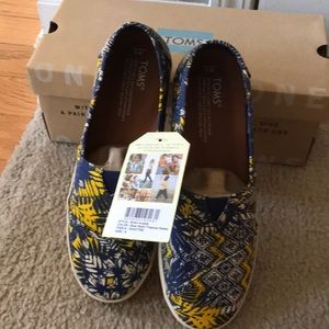 Toms Avalon Shoe